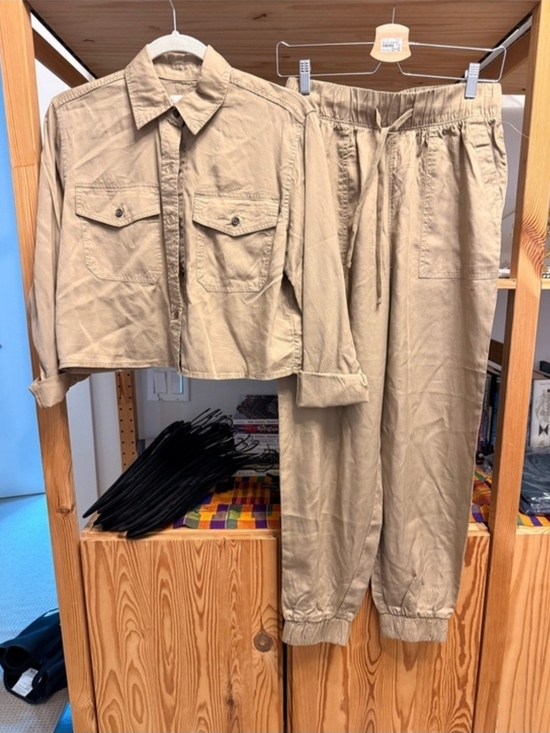Target Pants - Universal Thread Tan Women's Jogger Pants with Matching Button Up Shirt